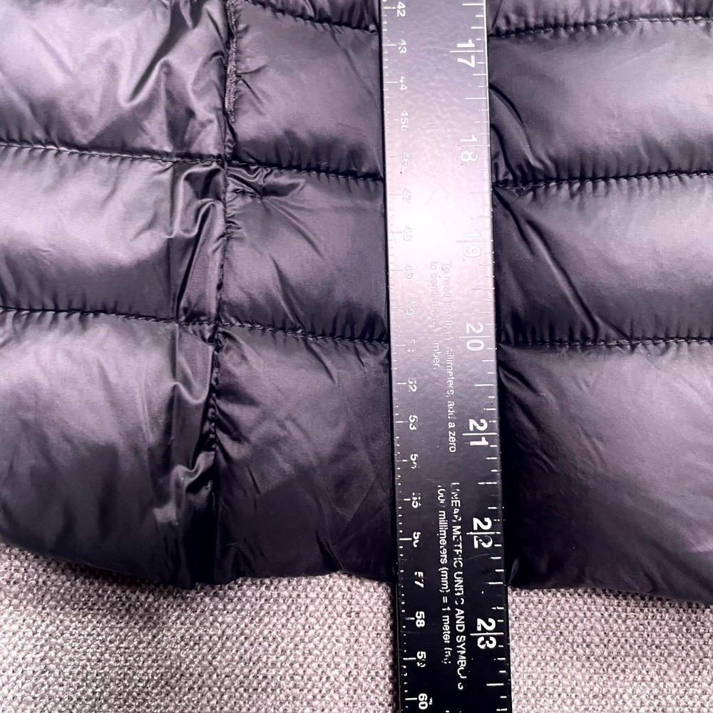 Michael Kors Puffer Vest Womens Small Black Quilted Full Zip Outdoor Streetwear - Picture 6 of 8